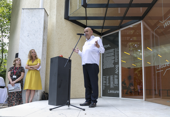 Architectuur Biënnale Venetië 2018 van start! dariascagliolalow9375.jpg