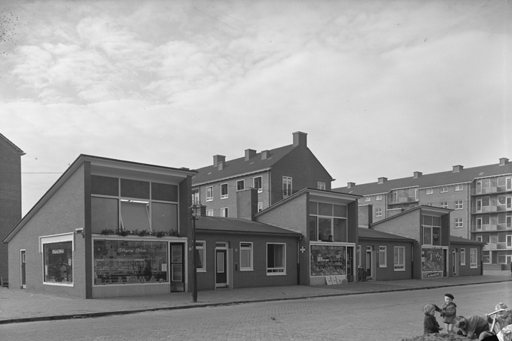 Designing a Community of Care: Voortbouwen op de Wijkgedachte beeldbankfoto.jpg