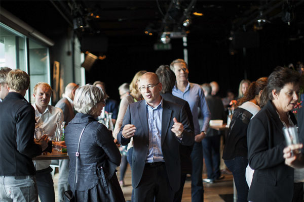 Veilige Veste winnaar Hedy d'Ancona-prijs voor excellente zorgarchitectuur Prijsuitreiking_Hedy_dAncona_borrel_in_Bimhuiscafe.jpg