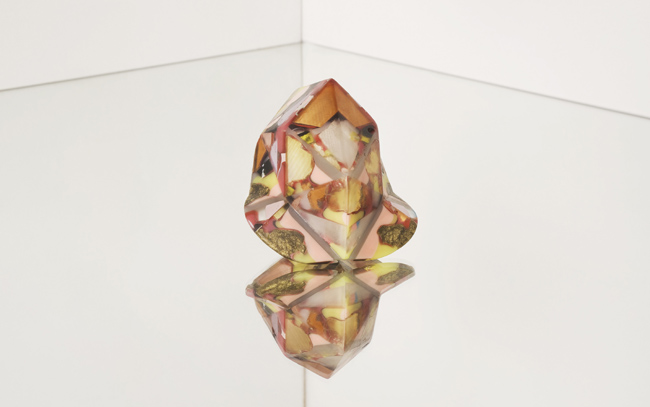 Boris de Beijer WEB_Shrunken_Golden_Nun_2011_Boris_de_Beijer_______550_pu_resin__pigment__found_objects.jpg