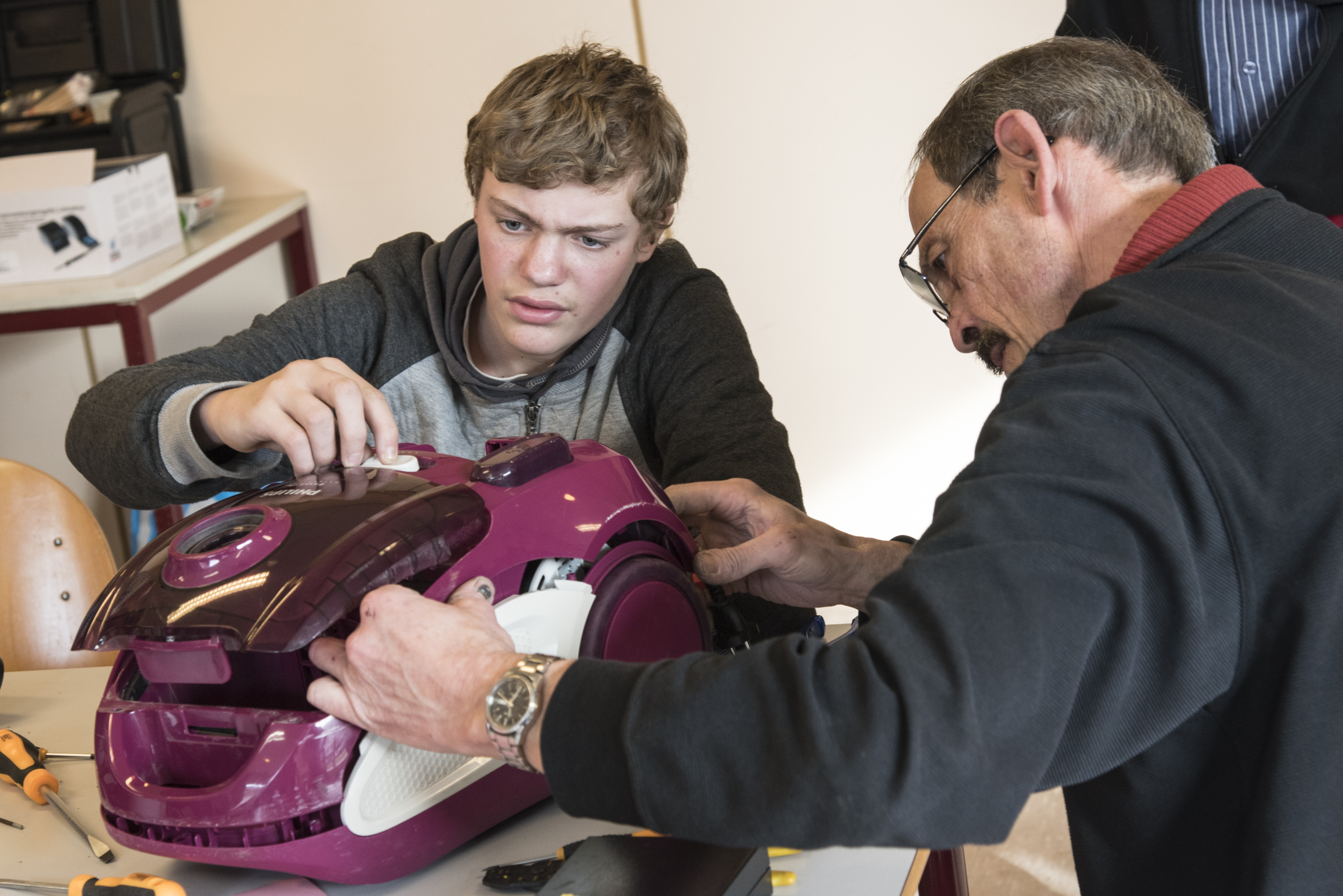Celebrating Repair: 10 jaar Repair Café en vooruit! stichtingrepaircafeinternationalcelebrat.jpg