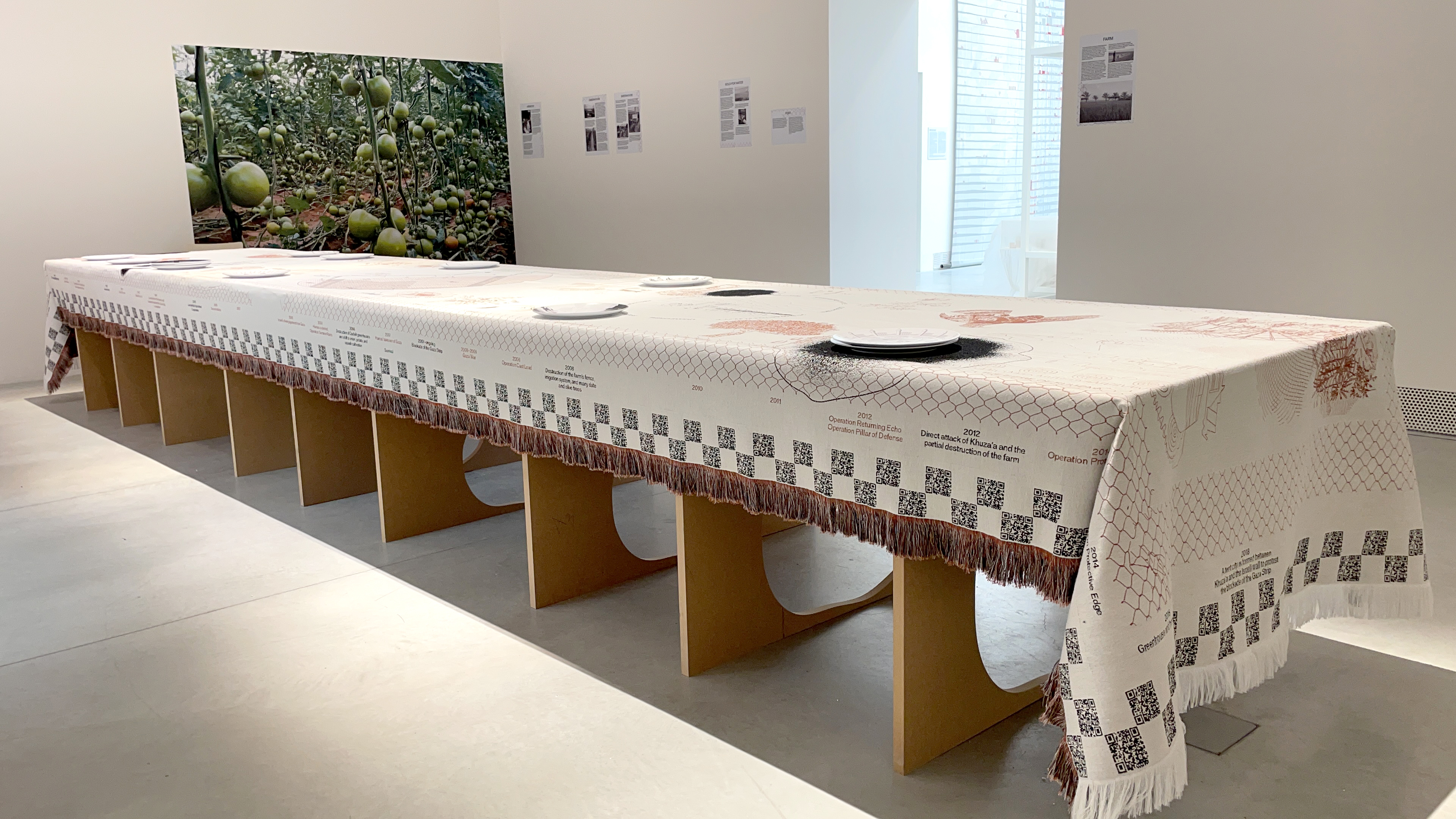 Architectuur Biënnale: Watermelons, Sardines, Crabs, Sands, and other Sediments. Border Ecologies and the Gaza Strip 8.jpg